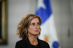 Columna de Josefina Araos: Más allá de la izquierda