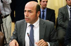 Contralor asegura que la próxima semana estaría listo informe por cifras de fallecidos por Covid-19 entregadas por el Minsal