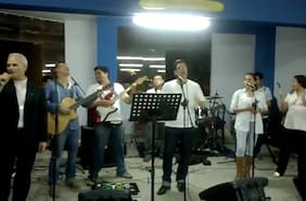 Revelan cómico registro del Papa León XIV en una fiesta de navidad en Perú