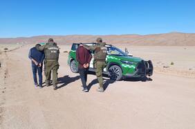 Detienen en Pica a dos ciudadanos bolivianos que escapaban a bordo de un vehículo robado en Iquique
