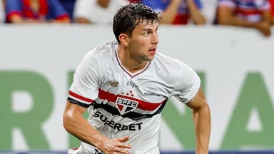 Un buen rato en Brasil: Sao Paulo adquiere el pase de Gonzalo Tapia