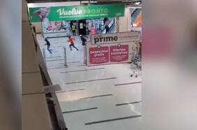 Asaltan a disparos tienda de tecnología en centro comercial de Ñuñoa