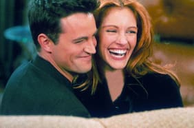 De los excesos a su fugaz romance con Julia Roberts: las duras revelaciones de Matthew Perry en sus memorias