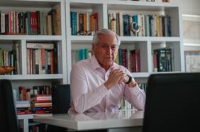 PS sondea a Heraldo Muñoz como sucesor de Isabel Allende en el Senado