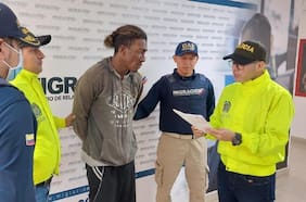 Imputado por triple homicidio en Pedro Aguirre Cerda llega a Chile tras ser extraditado desde Colombia