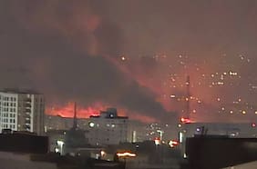 Irán acusa a EE.UU. e Israel de ataques “indiscriminados” contra civiles, incluidos hospitales y zonas residenciales