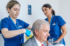 Kast se somete a test de drogas y anuncia proyecto de ley que exigirá exámenes periódicos a parlamentarios y presidentes de partido