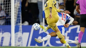 Revisa el golazo de Leandro Paredes con el que Boca Juniors se adelanta ante la UC en el Claro Arena