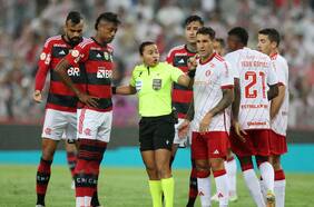 Erick Pulgar y Charles Aránguiz protagonizan opaco empate sin goles entre Flamengo e Inter