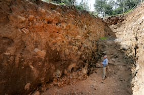 Geólogos descubren una nueva zona por donde pasa la falla San Ramón en Santiago