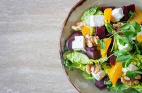 Temporada de ensaladas: utensilios, aliños y recetas