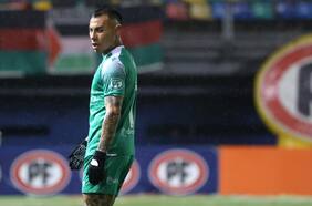 Juan José Ribera sale en defensa de Eduardo Vargas en la previa del duelo con la U: “Debiésemos aplaudirlo siempre”