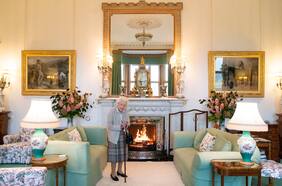 ¿Qué dijo la reina Isabel II cuando un turista le preguntó si había conocido a la reina?