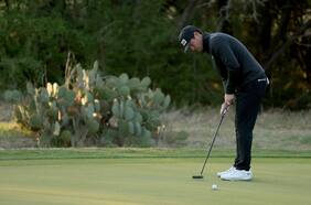 Mito Pereira llega al último día del Valero Texas Open con seis bajo par en su tarjeta