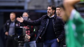 Fernando Gago descongela a Charles Aránguiz y a Lucas Assadi en la U: “Si están en buen nivel, van a jugar”