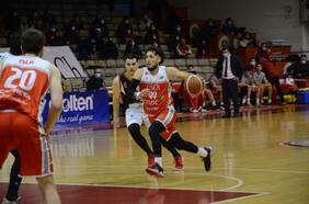 Valdivia se consagra como campeón de la Zona Sur de la LNB