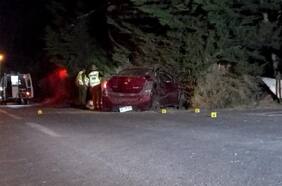 Dos fallecidos y un herido deja accidente vehicular en Acceso Sur de Santiago