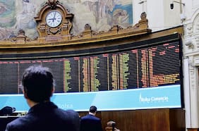 Regulador lanza comparador de costos de fondos mutuos: ¿cuáles son las administradoras más caras?
