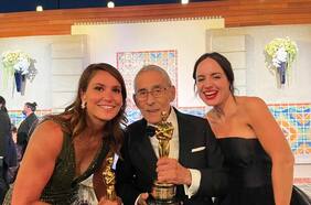 Otras postales de don Sergio: sostuvo un Oscar y los personajes de El Agente Topo le enviaron su apoyo