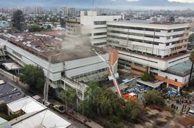 Fiscalía: Antecedentes preliminares apuntarían a que incendio en Hospital San Borja se habría producido por una falla eléctrica en el área de calderas