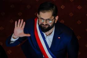 Encuesta CEP: aprobación a gestión del Presidente Boric sube a un 28% y rechazo baja a un 62%