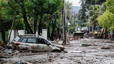 Gobierno monitorea sector de aluvión de Las Condes y afirma que medidas preventivas “hasta el momento han funcionado”
