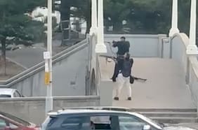 Los presuntos vínculos de los sospechosos del tiroteo en Sydney con el grupo extremista ISIS