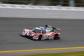 Nico Pino logra un histórico segundo lugar en las 24 Horas de Daytona