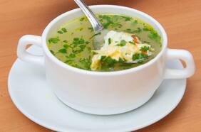 Consomé: dónde encontrar este clásico rico, casero y barato