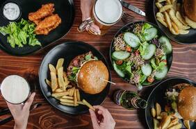 Kunstmann Craft Bar: el nuevo local en Santiago de la tradicional cervecería sureña