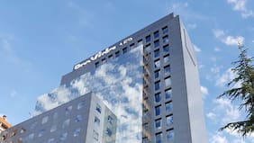 SMU compra edificio a AFP Provida para concentrar sus oficinas corporativas