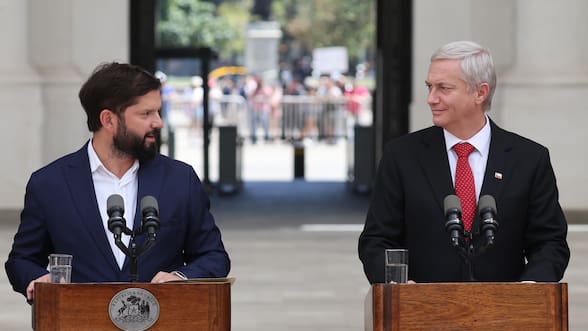 Sin tregua: las frases y roces entre La Moneda de Boric y el gobierno electo de Kast ad portas del cambio de mando