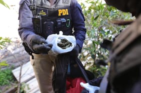 Operativo en Peñaflor: detienen a 5 personas durante allanamiento en 21 viviendas por tráfico de drogas