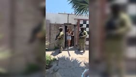 Detienen a la “Pistolera de Conchalí”: mujer asaltaba locales a punta de pistola en la zona norte de Santiago