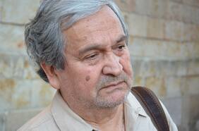 Fallece el poeta chileno Omar Lara