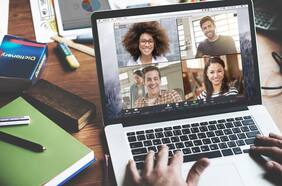 Zoom brilla con aumento en ventas y clientes en plena pandemia