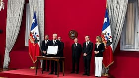 Kast promulga ley de combustibles y valora apoyos de la izquierda: “Tenemos una oposición consciente”