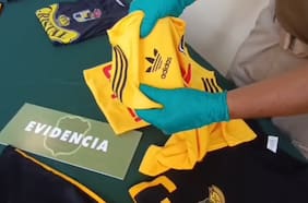 Carabineros decomisa casi un centenar de camisetas falsas de Coquimbo Unido