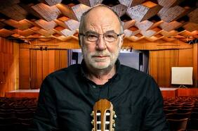 Eduardo Gatti aterriza en el Aula Magna del Liceo Manuel de Salas