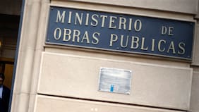 MOP desmiente emisión de supuesta planilla de evaluación de funcionarios por militancia y apunta a envío desde el Serviu