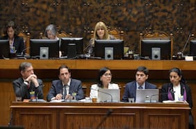 La alerta roja del CFA: nuevo incumplimiento de meta fiscal aumenta la posibilidad de que deuda pública supere el límite de 45% del PIB en 2027