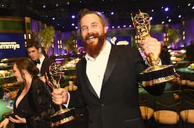 El chileno Cristóbal Tapia de Veer tras su cuarto Emmy: “The White Lotus se ha ido transformando en un McDonald’s”