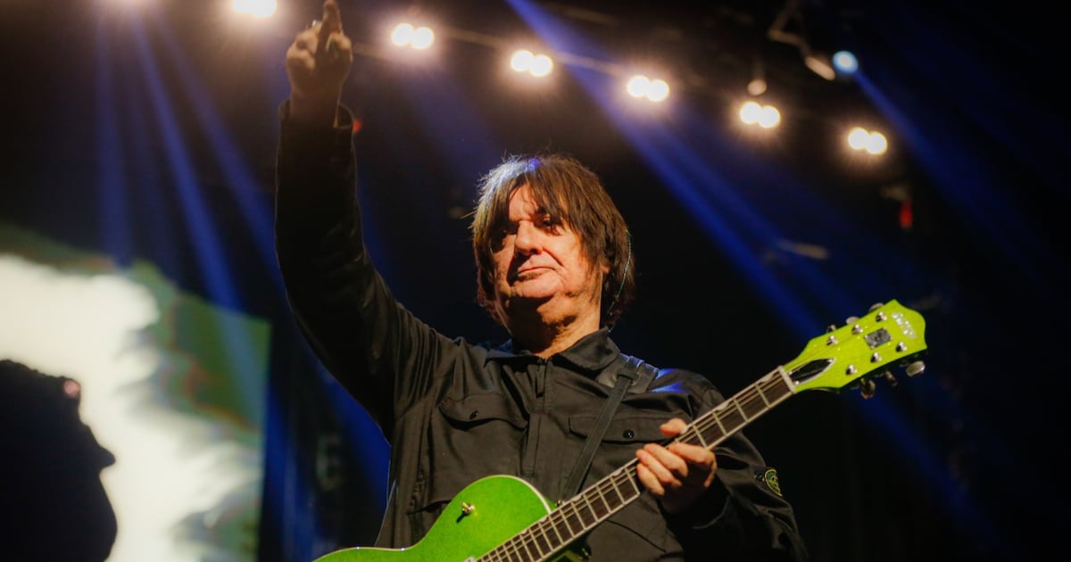 La Revuelta de Los Tres llega en formato físico: anuncian lanzamiento en Vinilo y CD de sus históricos conciertos