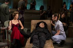 Crímenes del futuro: el reencuentro con la provocación de David Cronenberg