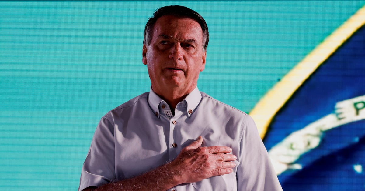 Bolsonaro y la tobillera electrónica: entre medicación, paranoia y una custodia que no cede
