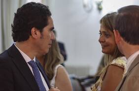 Caso Cencosud: El zapato chino ideológico que se le apareció a Chile Vamos