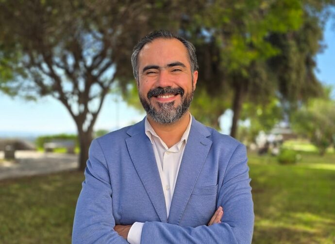 Victor Orellana