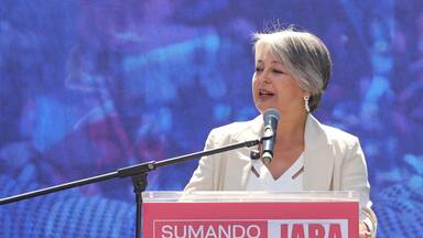 Jara reitera emplazamientos a Kast por propuesta de expulsión de migrantes