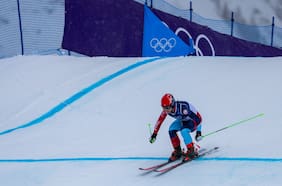 Stephanie Joffroy se queda en los octavos de final del Skicross femenino en los Juegos Olímpicos de Invierno