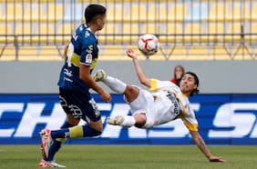 La cláusula que frena la salida de Luciano Cabral a un club chileno